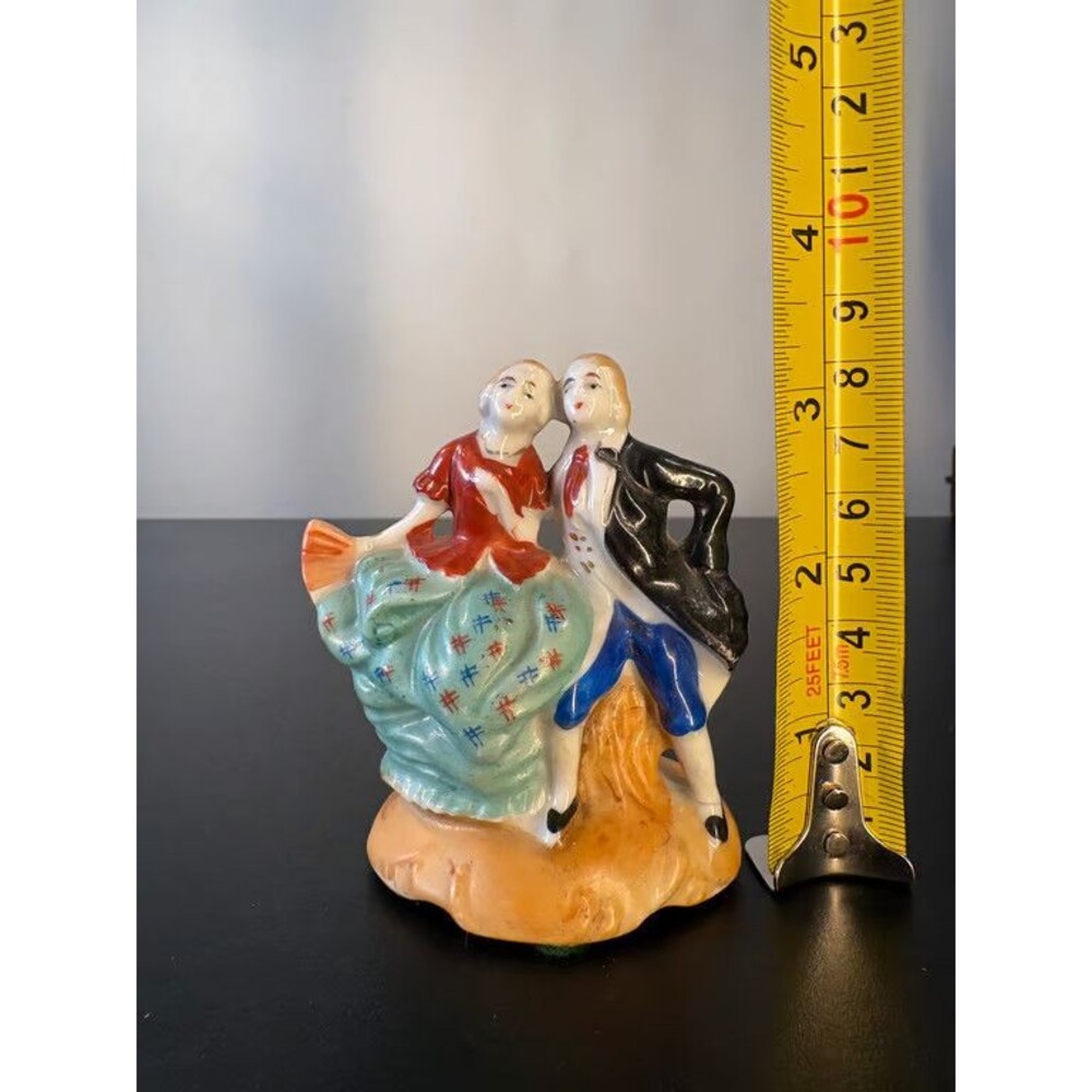 Occupied Japan Dancing Couple Figurine Hand Painted Ceramic 3.5 in Vintage
